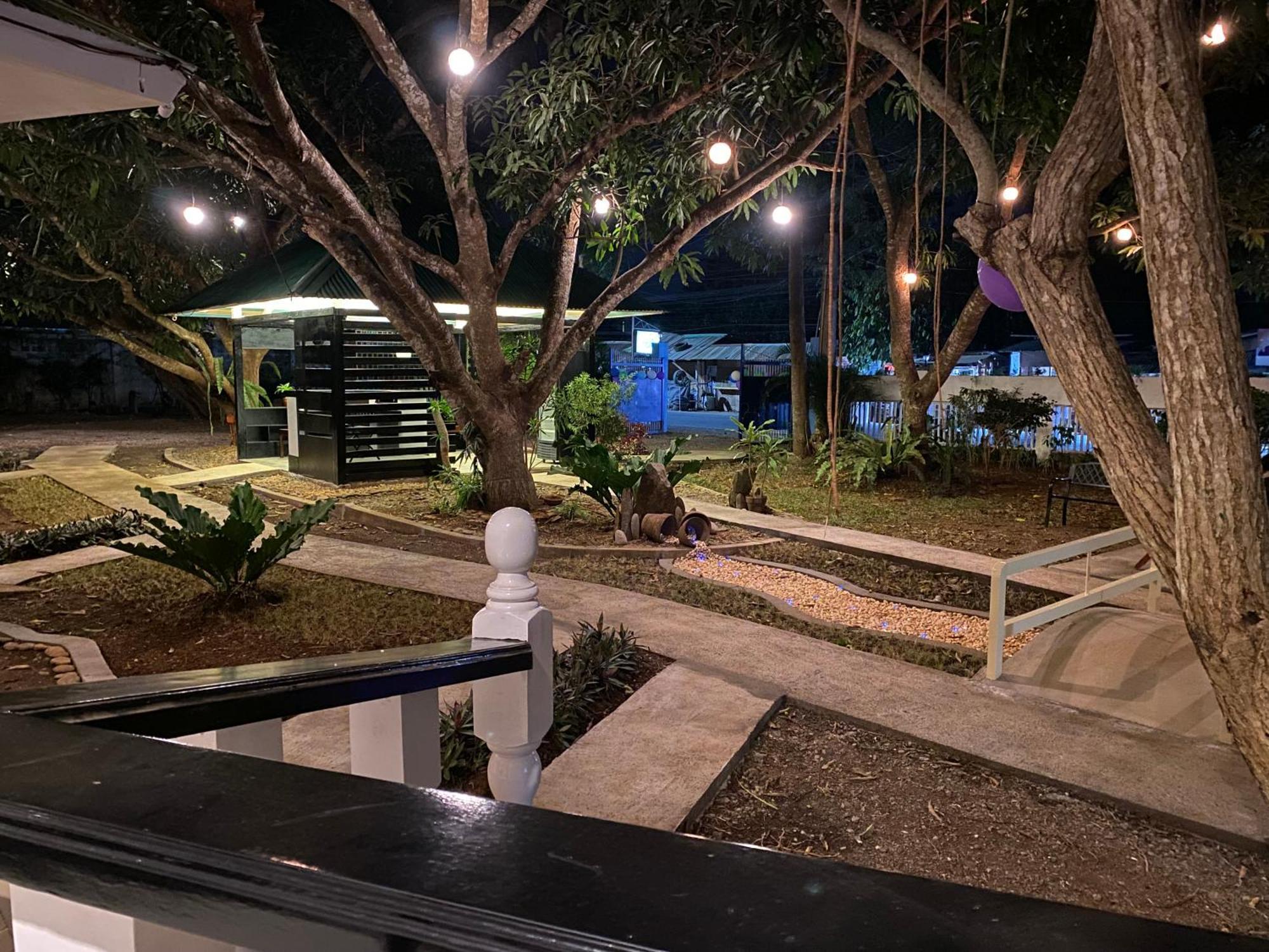 Ls Garden Villa Puerto Princesa Exterior photo